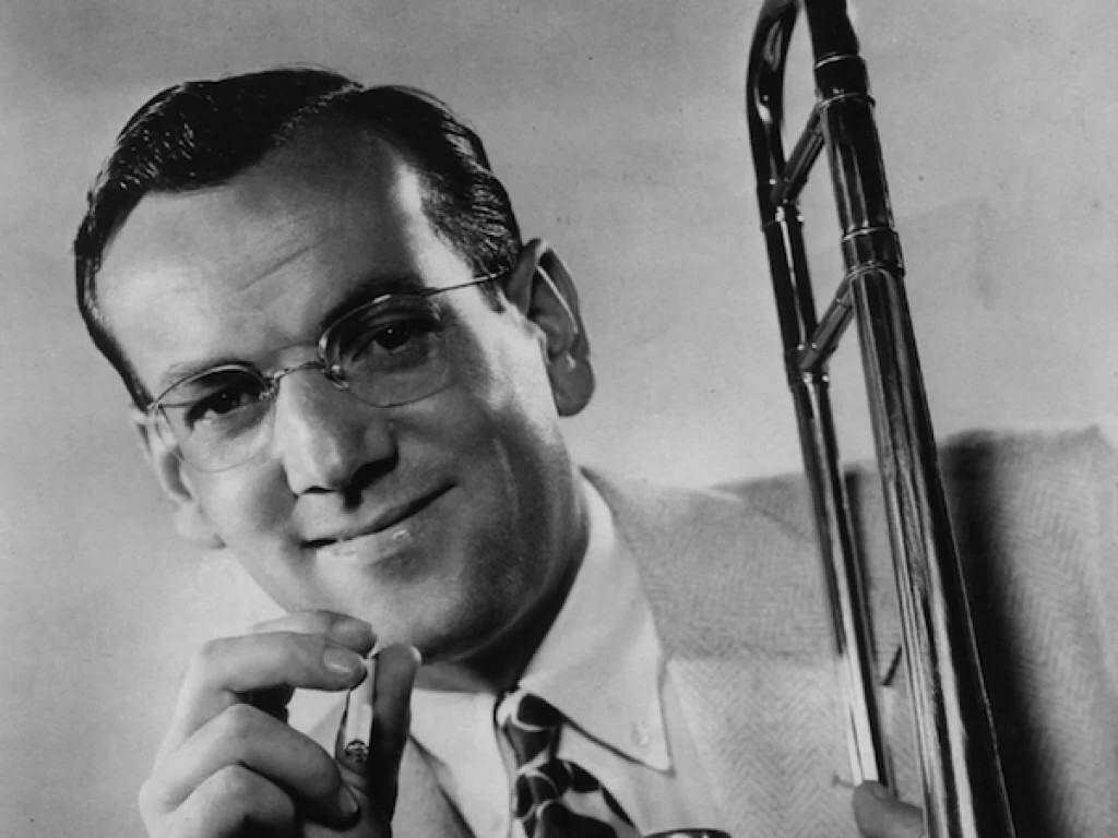 What Happened to Glenn Miller - Historic Mysteries