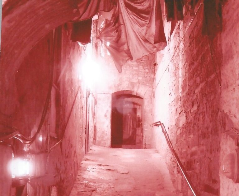 History of Edinburgh's Underground City Historic Mysteries