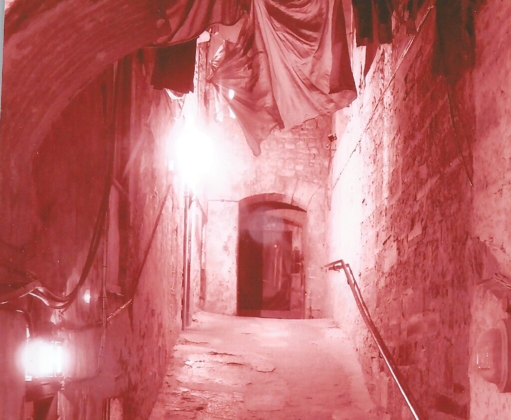 Mary King's Close este un mare exemplu a ceea ce se află la Edinburgh underground.