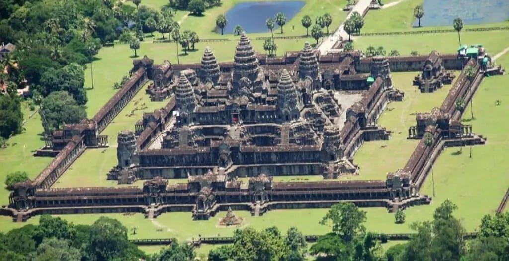 Angkor Wat | Historic Mysteries