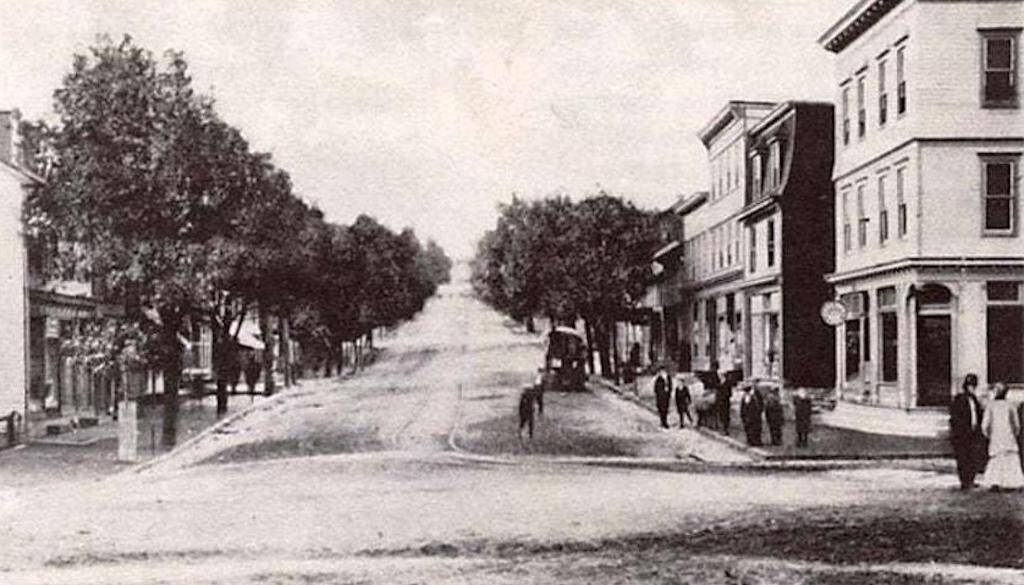 Locust ave, 1915. Centralia, PA.