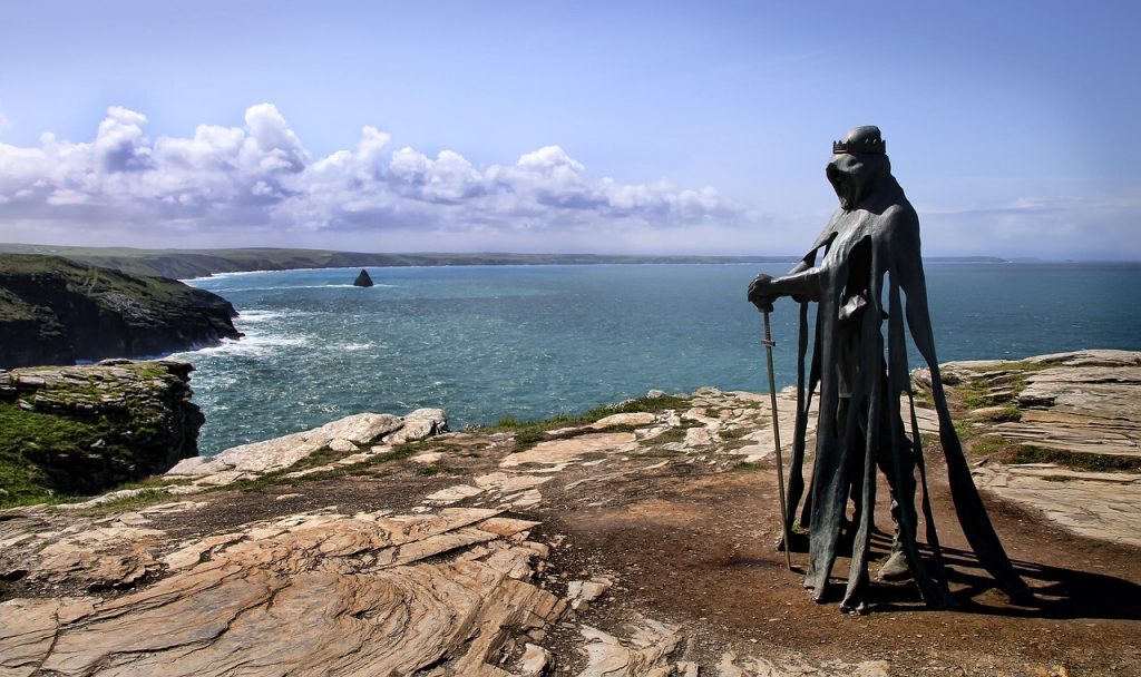 Rubin Eynon created this 8ft tall bronze statue of the king. Erected in April 2016, it is one of the highlights of Tintagel.