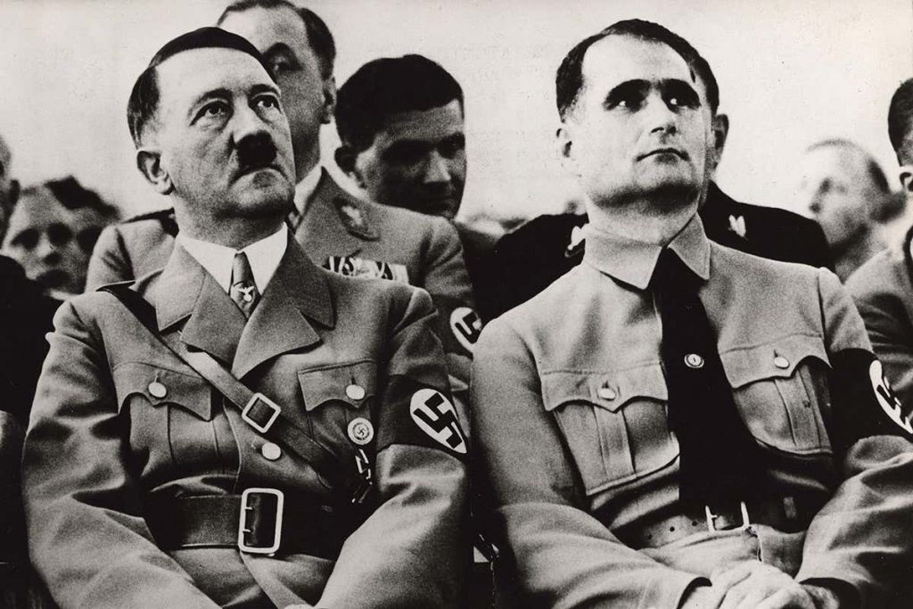 Adolf Hitler (L) and Rudolf Hess (R).