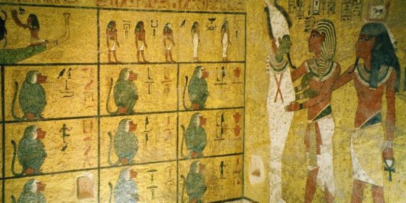 Is Nefertiti buried in the Tomb of King Tut?